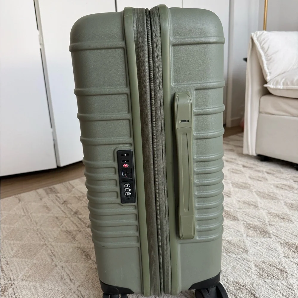 BEIS Carry On in Olive Suitcase - Picture 6 of 13